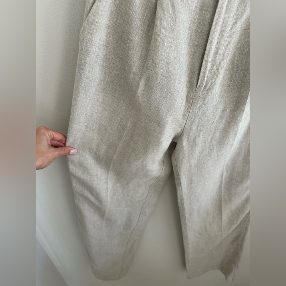 Reformation Wide-Leg Trousers in Light Beige - Picture 6 of 9